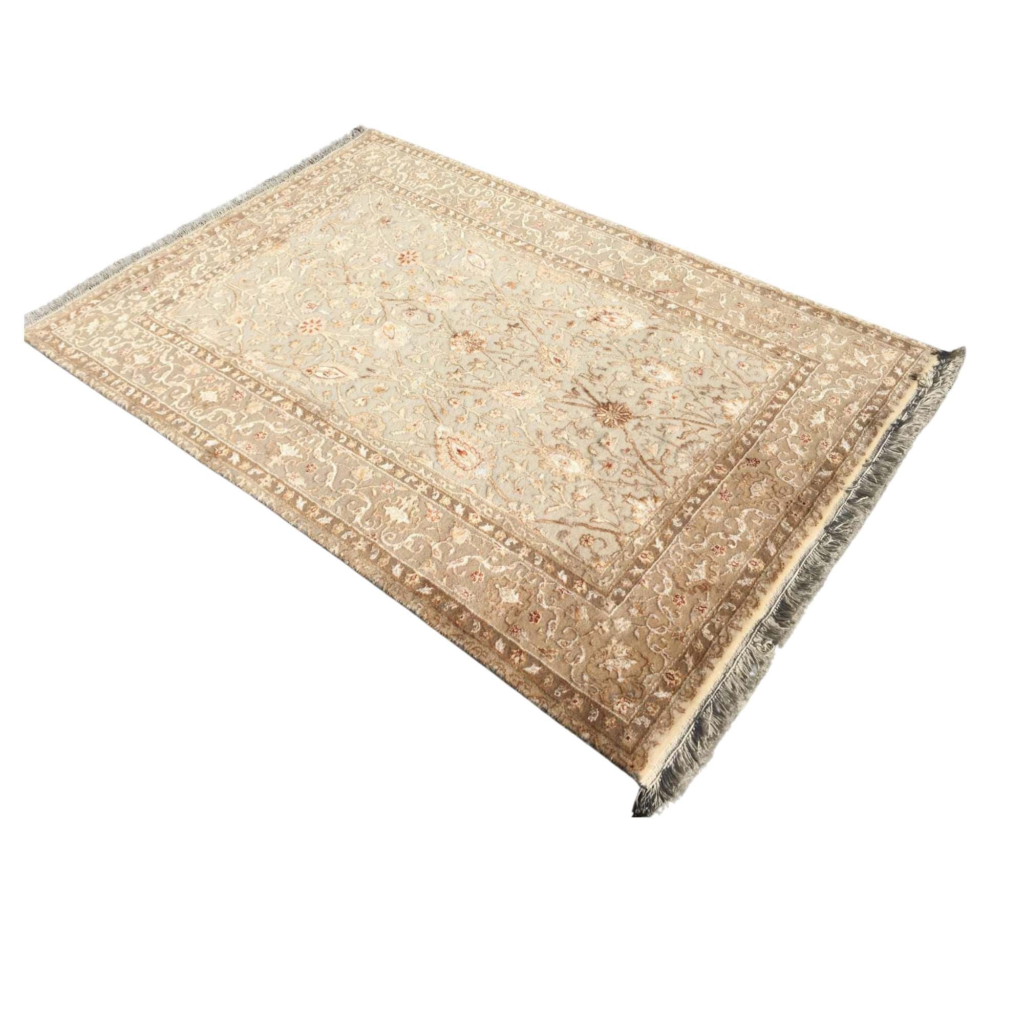 Antik İpek Uşak Halı 047375