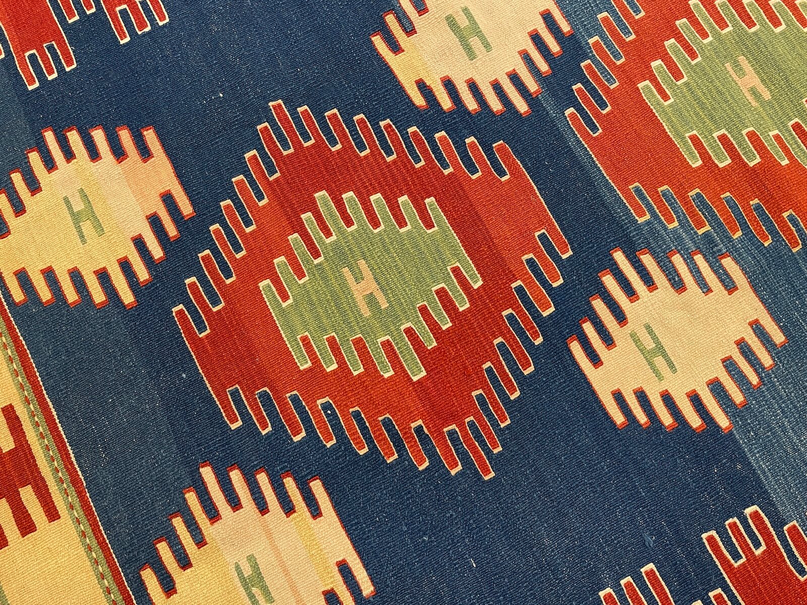 Anatolian Handwoven Kilim – 118X163 by Camel Carpet