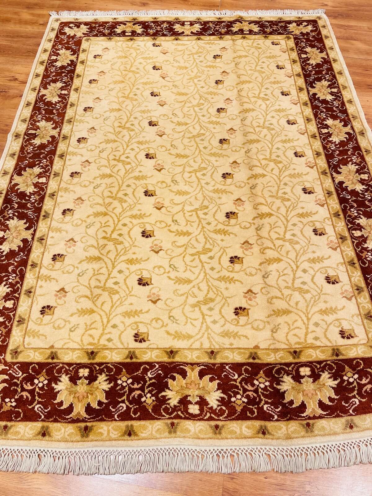 Angora Usak Handwoven Rug – 32768 by Camel Carpet