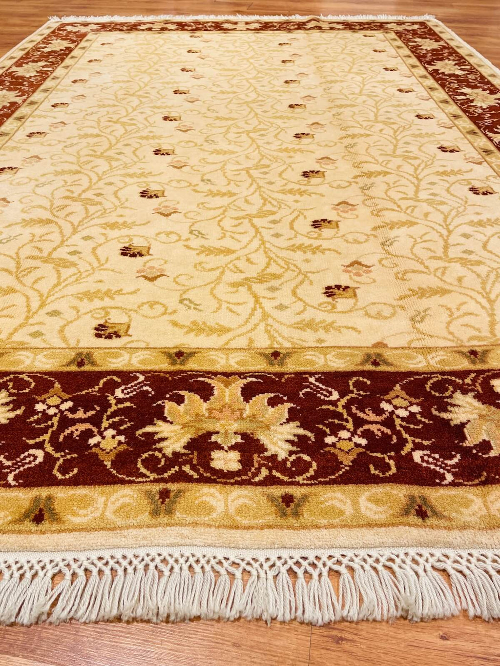 Angora Usak Handwoven Rug – 32768 by Camel Carpet