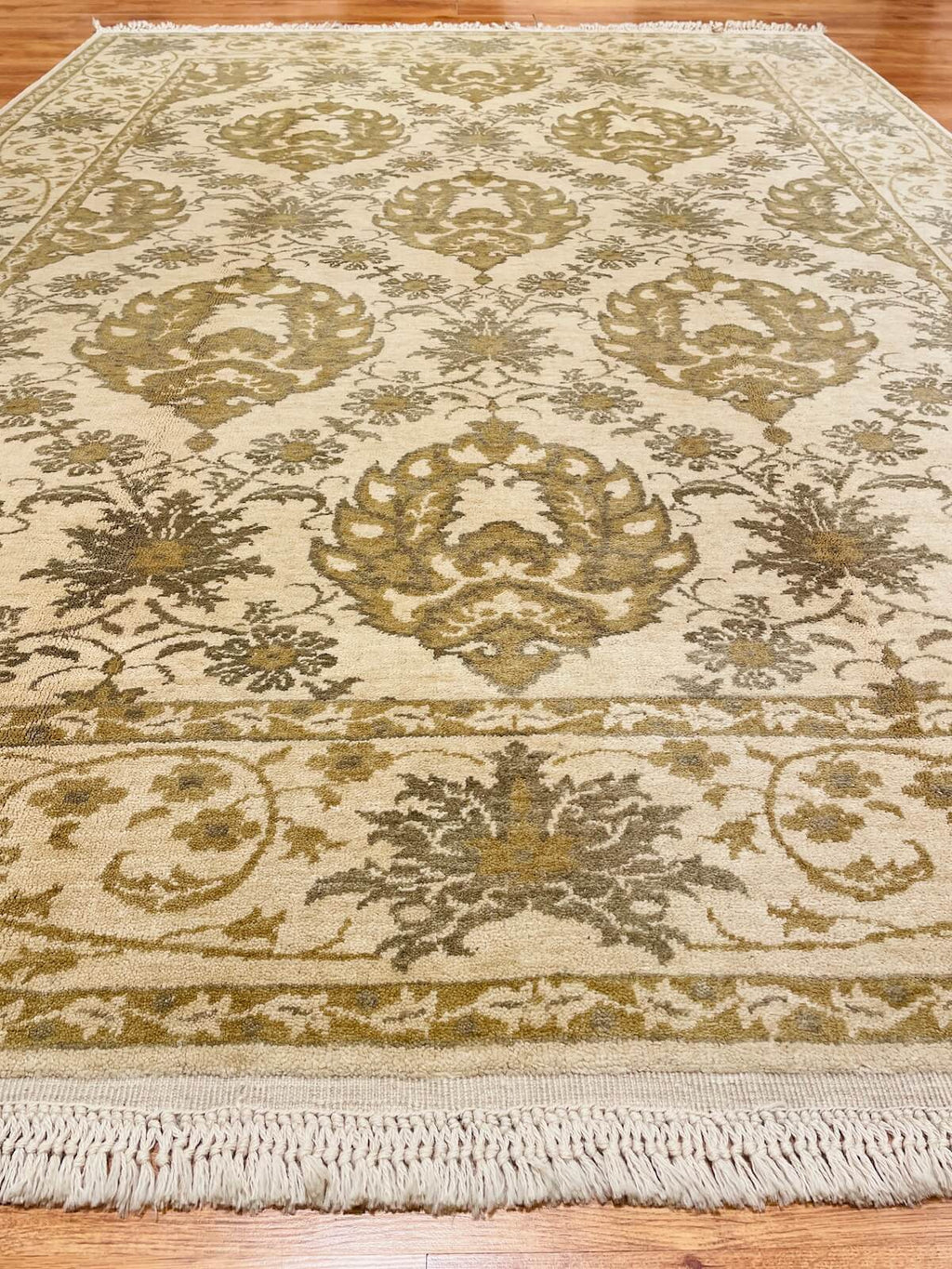 Angora Usak Handwoven Rug – 197X275 by Camel Carpet