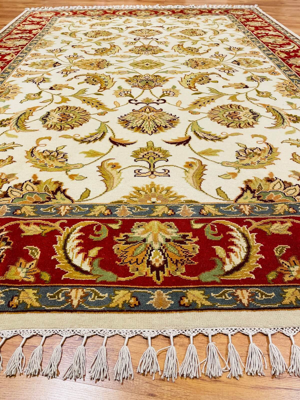 Angora Usak Handwoven Rug – 200X280 by Camel Carpet