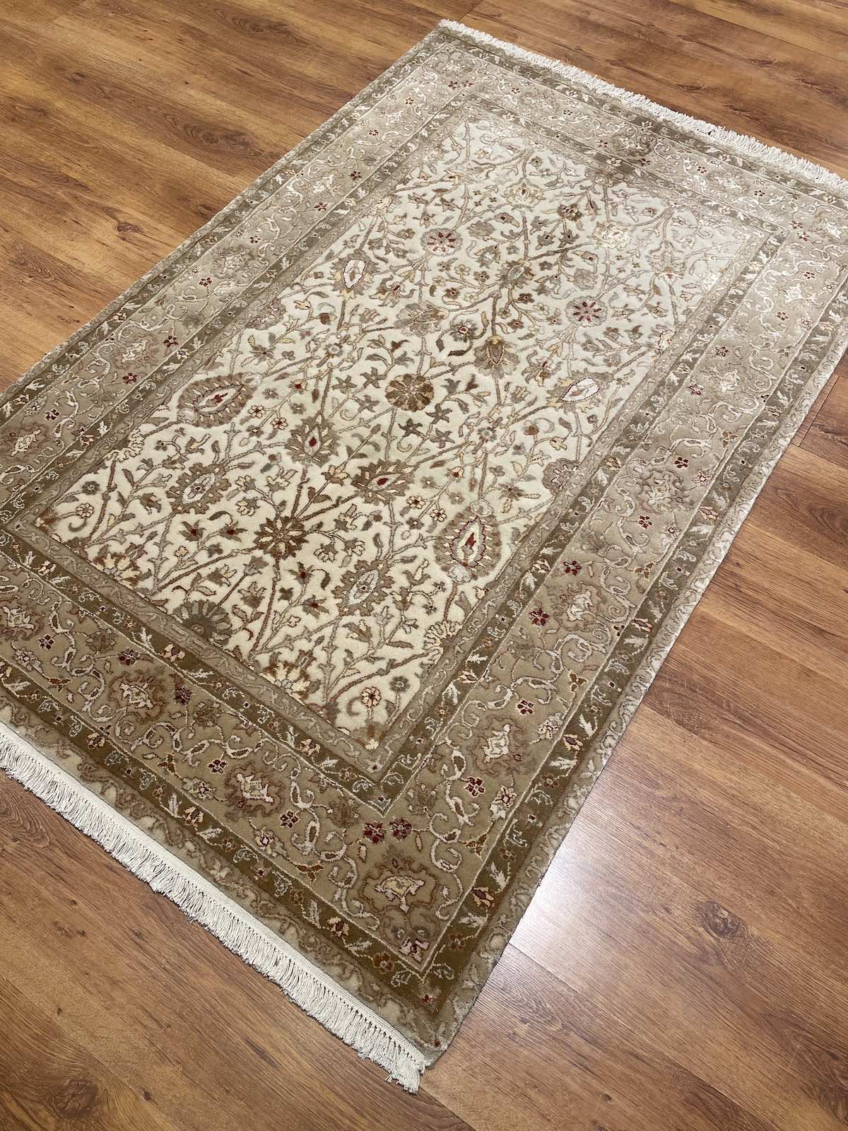 Antik Silk-Blend Usak Handwoven Rug – 123X183 by Camel Carpet