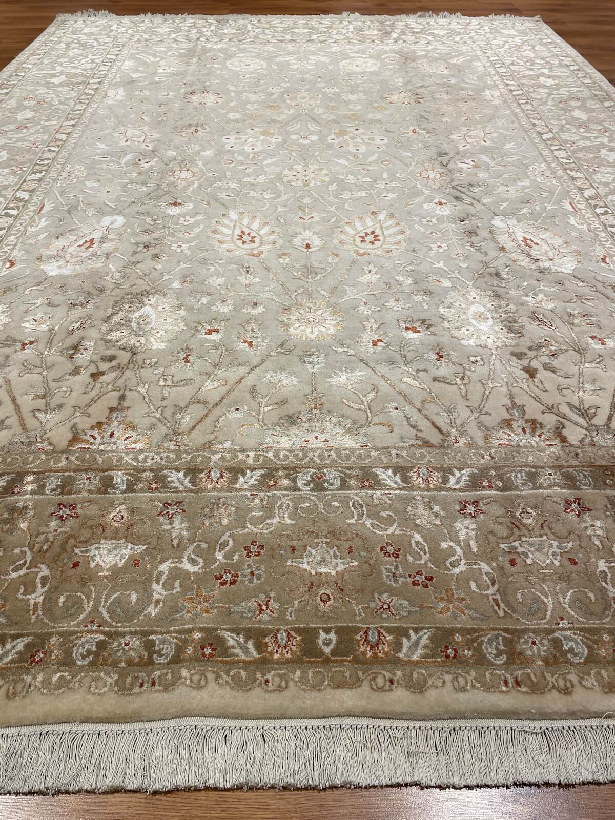 Antik Silk-Blend Usak Handwoven Rug – 203X280 by Camel Carpet