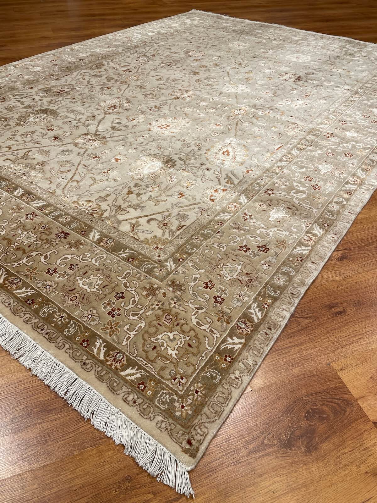 Antik Silk-Blend Usak Handwoven Rug – 202X281 by Camel Carpet