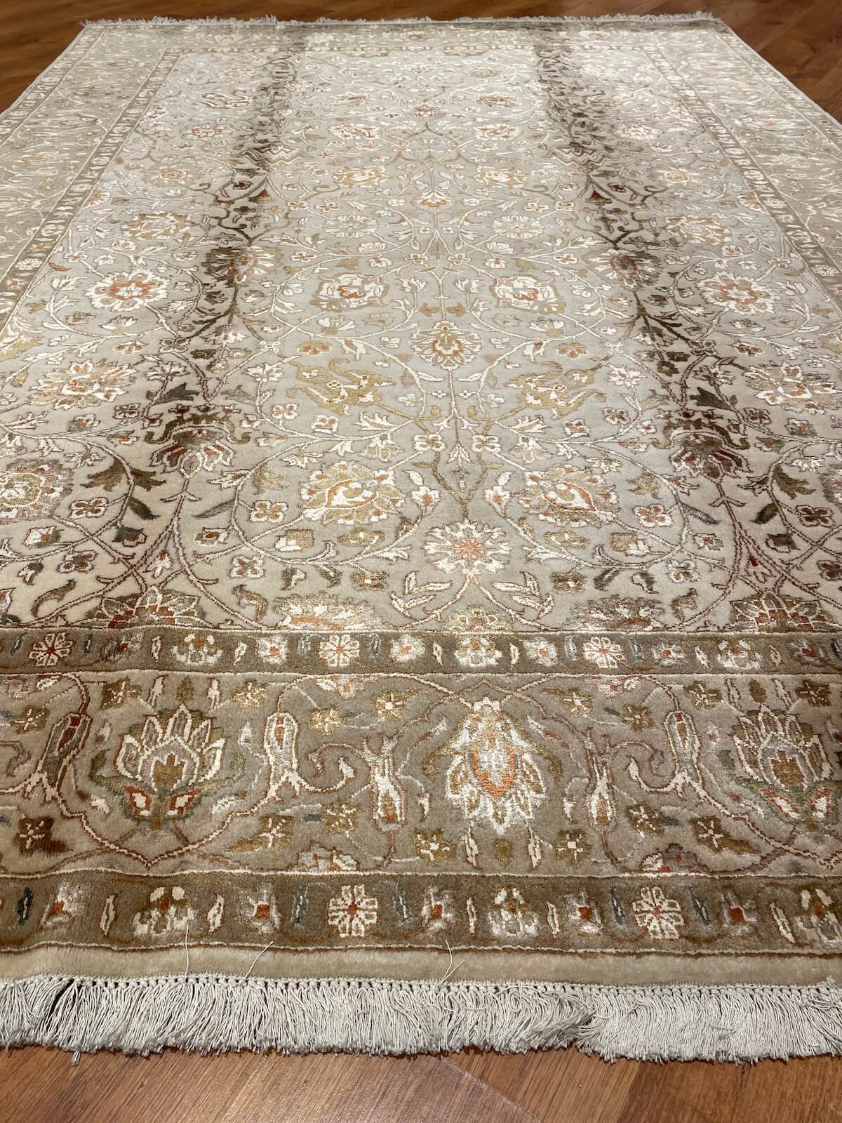 Antik Silk-Blend Usak Handwoven Rug – 174X250 by Camel Carpet