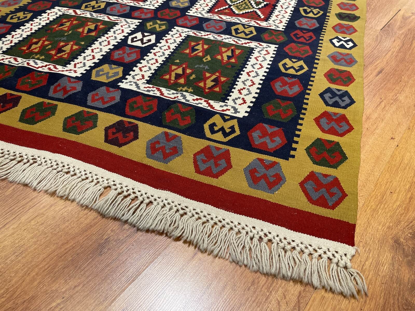 Antik Super Ince Handwoven Kilim – 027943 by Camel Carpet