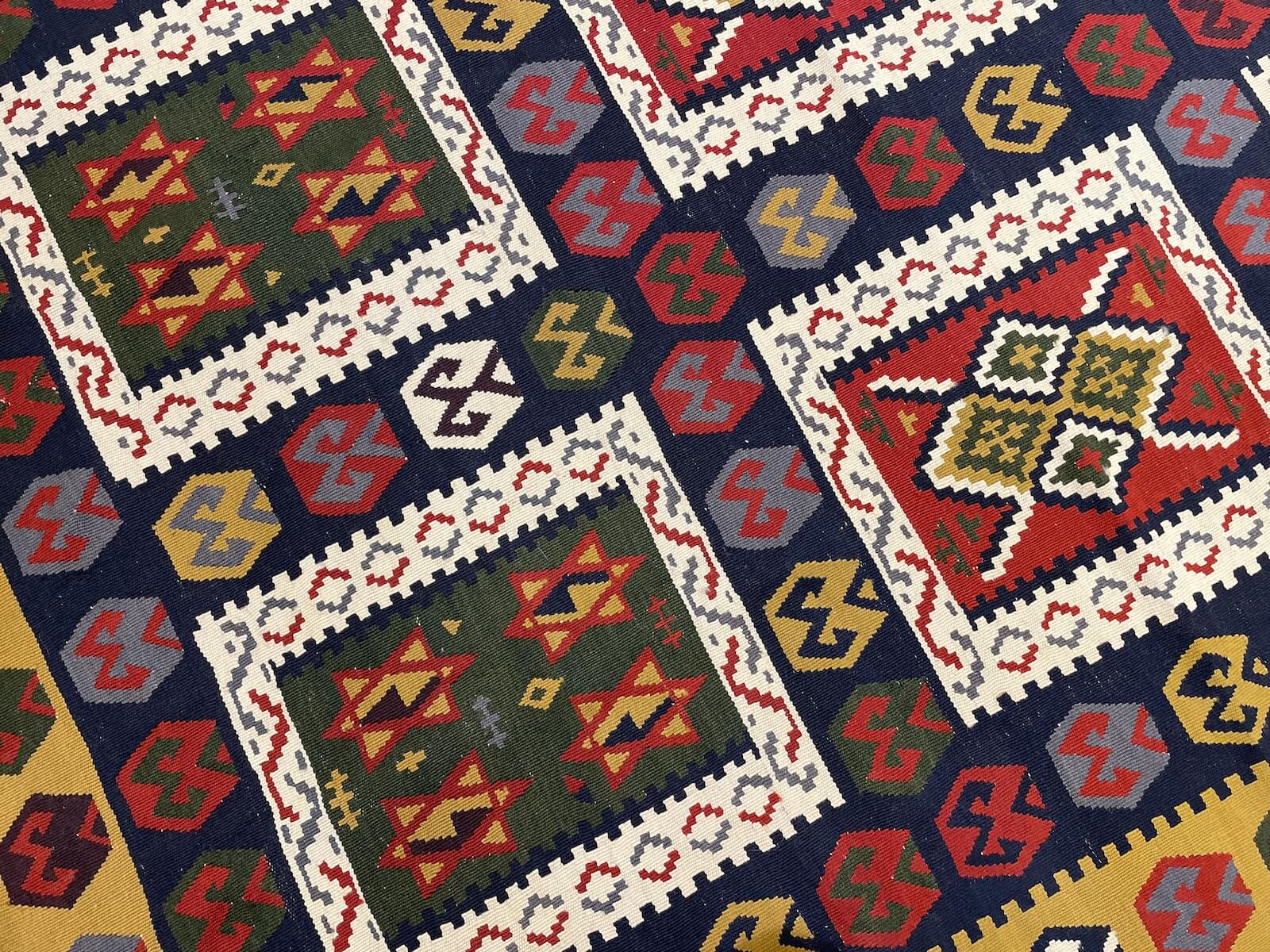 Antik Super Ince Handwoven Kilim – 027943 by Camel Carpet