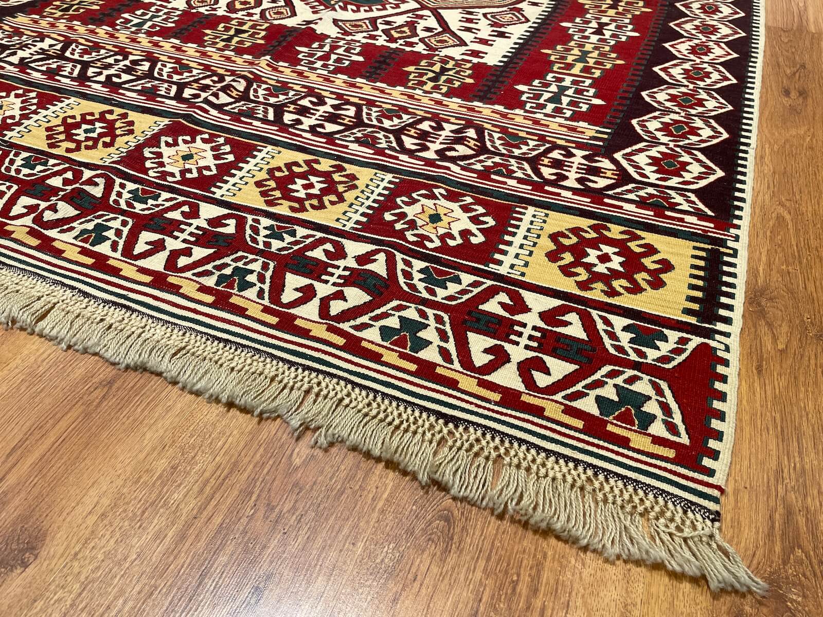 Antik Super Ince Handwoven Kilim – 040743 by Camel Carpet