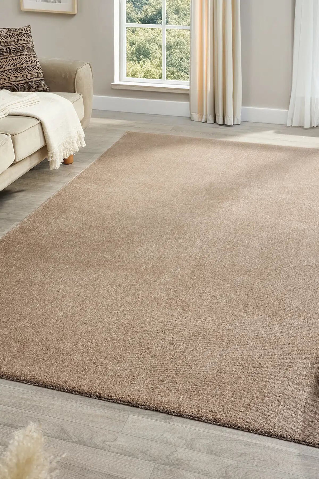 Bali Yumusak Dokulu Sade Vizon Rug by Camel Carpet