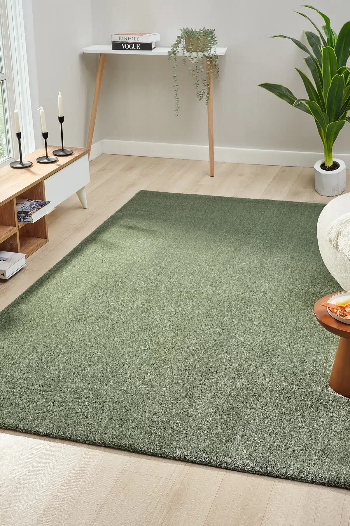 Bali Yumusak Dokulu Sade Green Rug by Camel Carpet