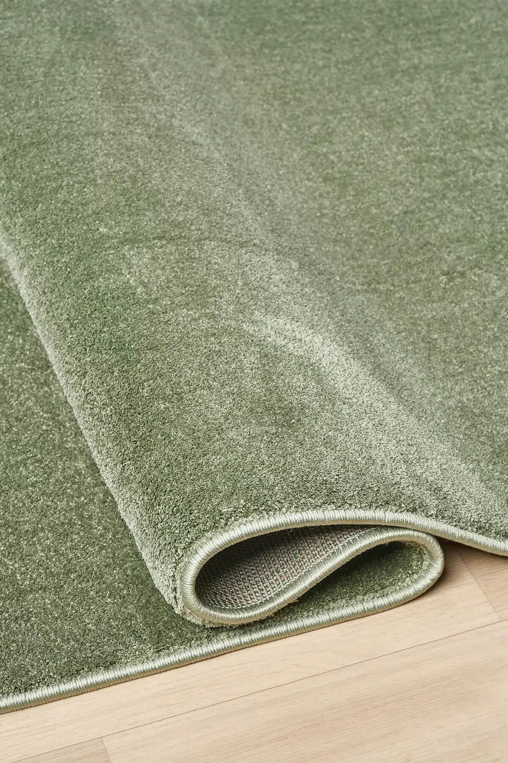 Bali Yumusak Dokulu Sade Green Rug by Camel Carpet
