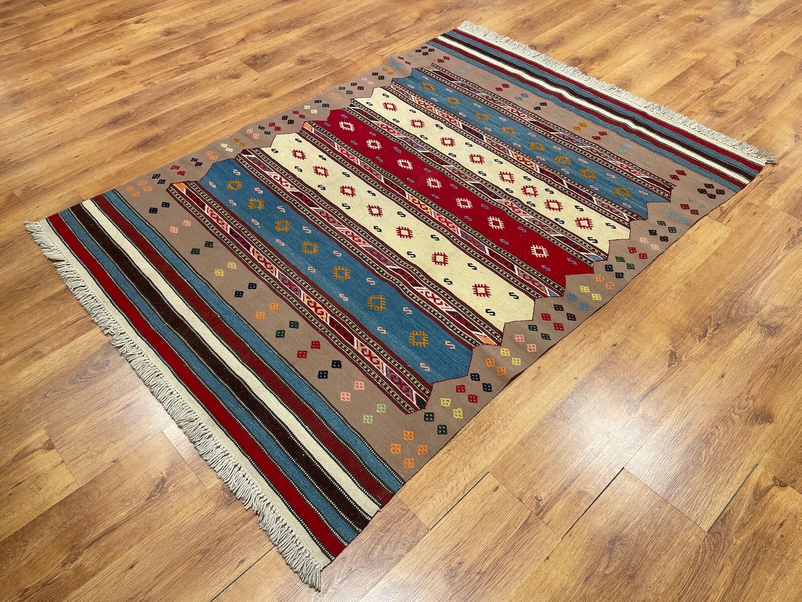 Bergama Cicim Handwoven Kilim – 022011 by Camel Carpet