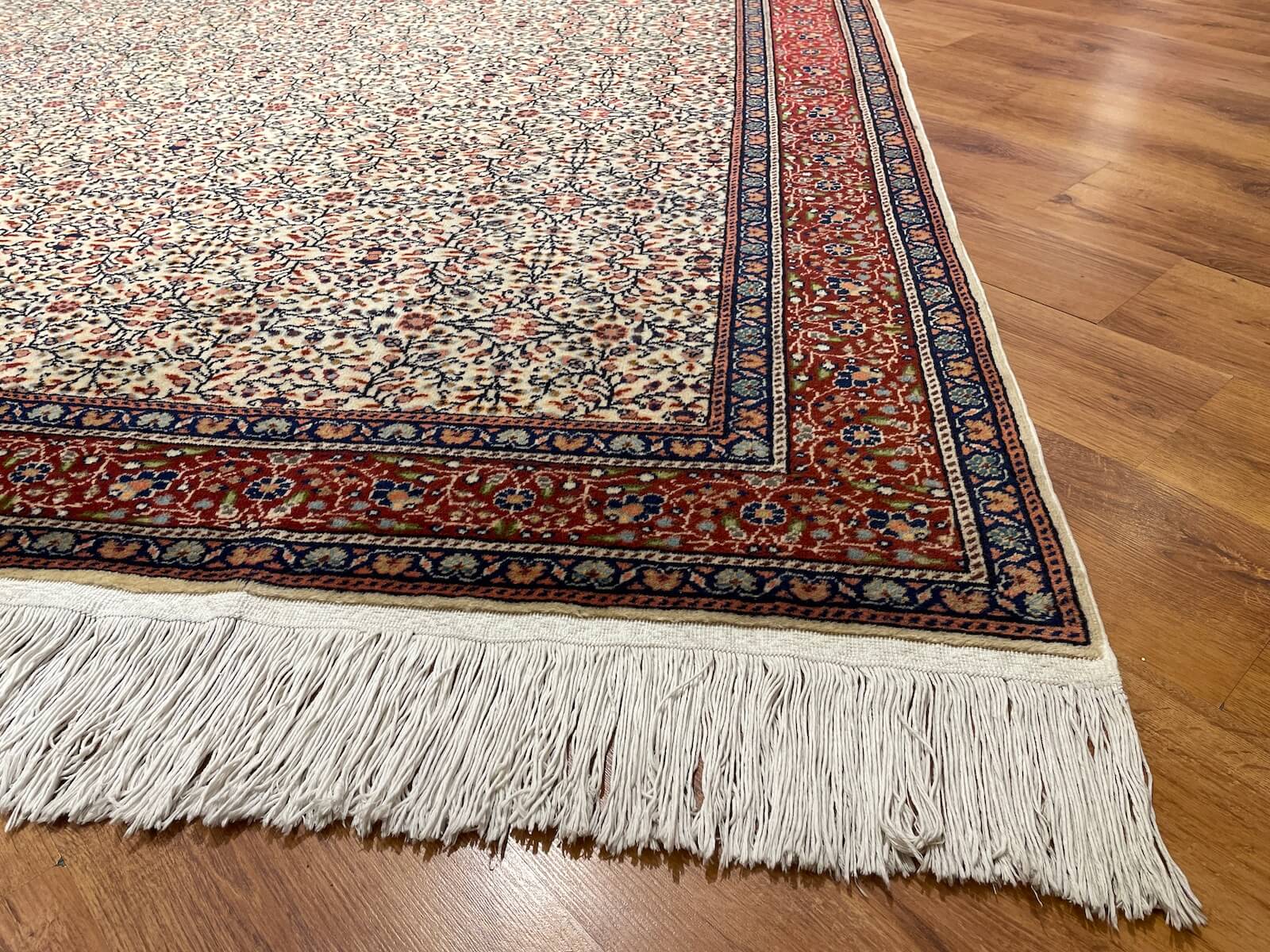 Bunyan Scattered Floral Handwoven Rug – 256X378 by Camel Carpet