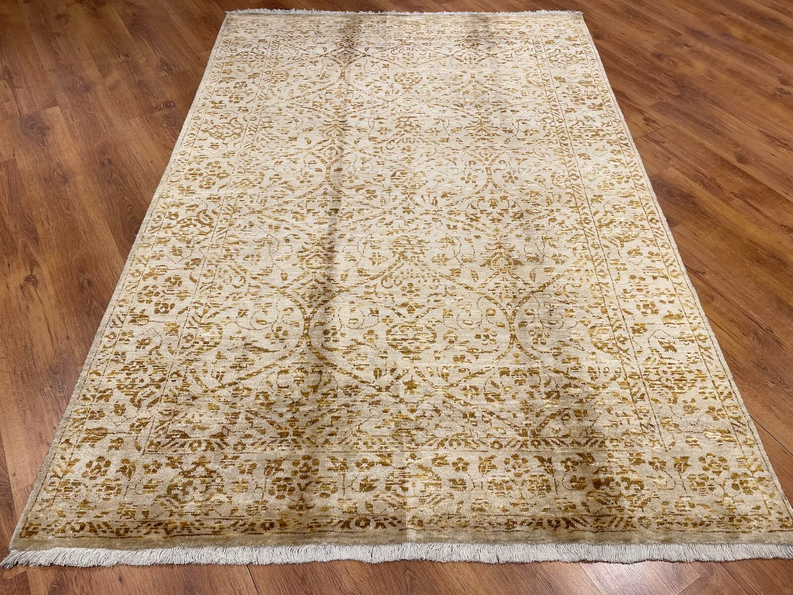 Colour Me Bambu Handwoven Rug – 066467 by Camel Carpet