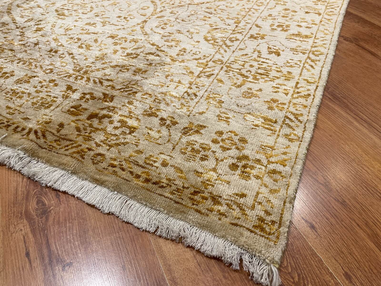 Colour Me Bambu Handwoven Rug – 066467 by Camel Carpet