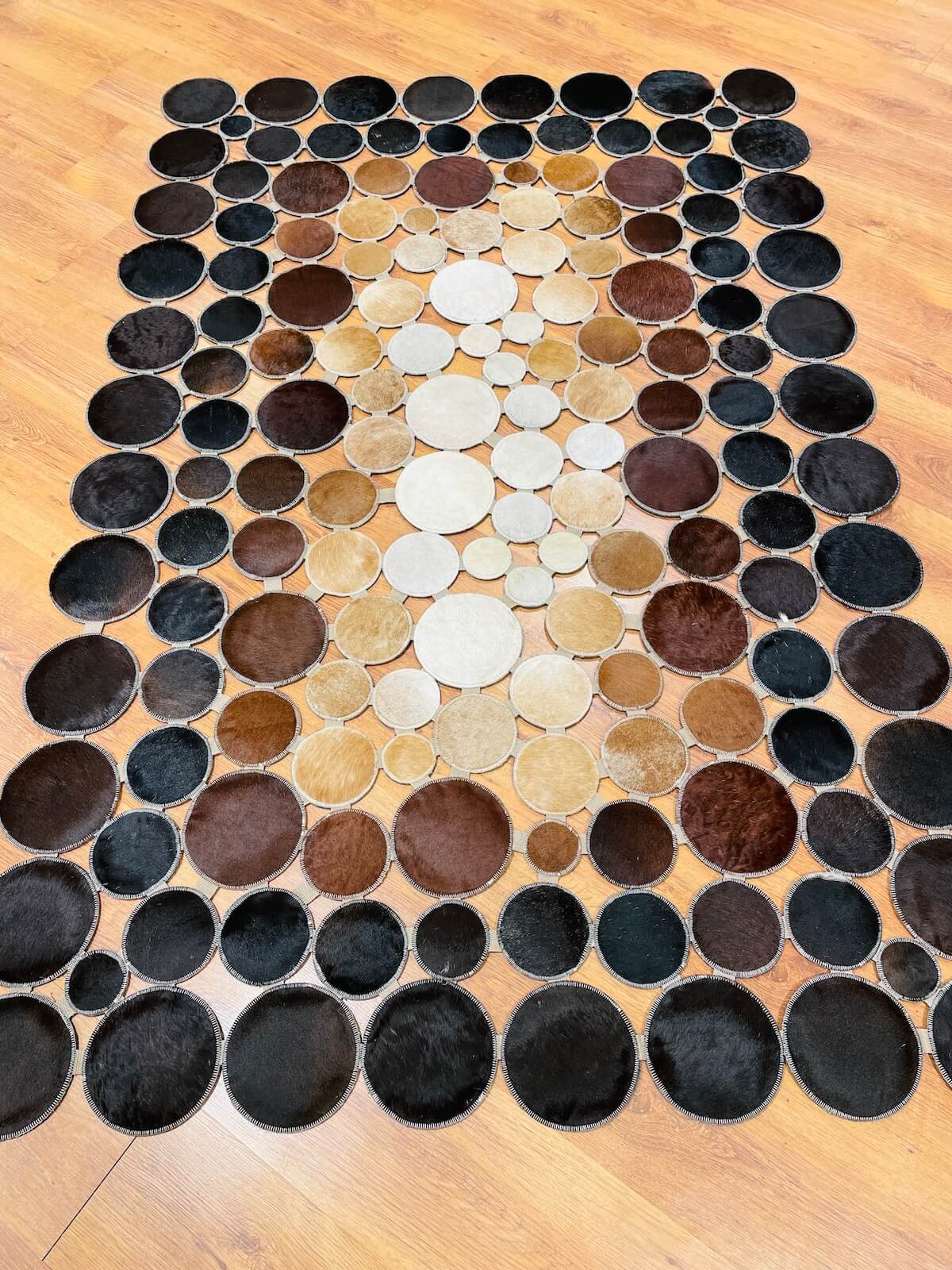 Polka Dot Original Leather Rug – 120X180 by Camel Carpet