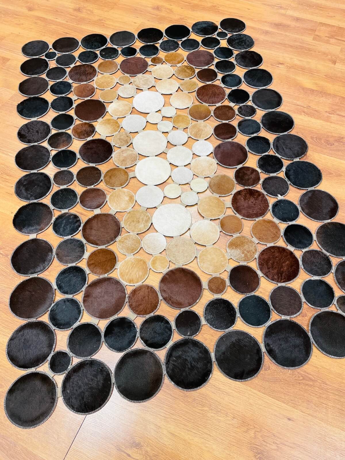 Polka Dot Original Leather Rug – 120X180 by Camel Carpet