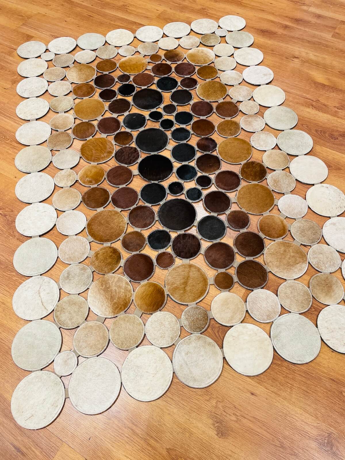 Polka Dot Original Leather Rug – 120X180 by Camel Carpet