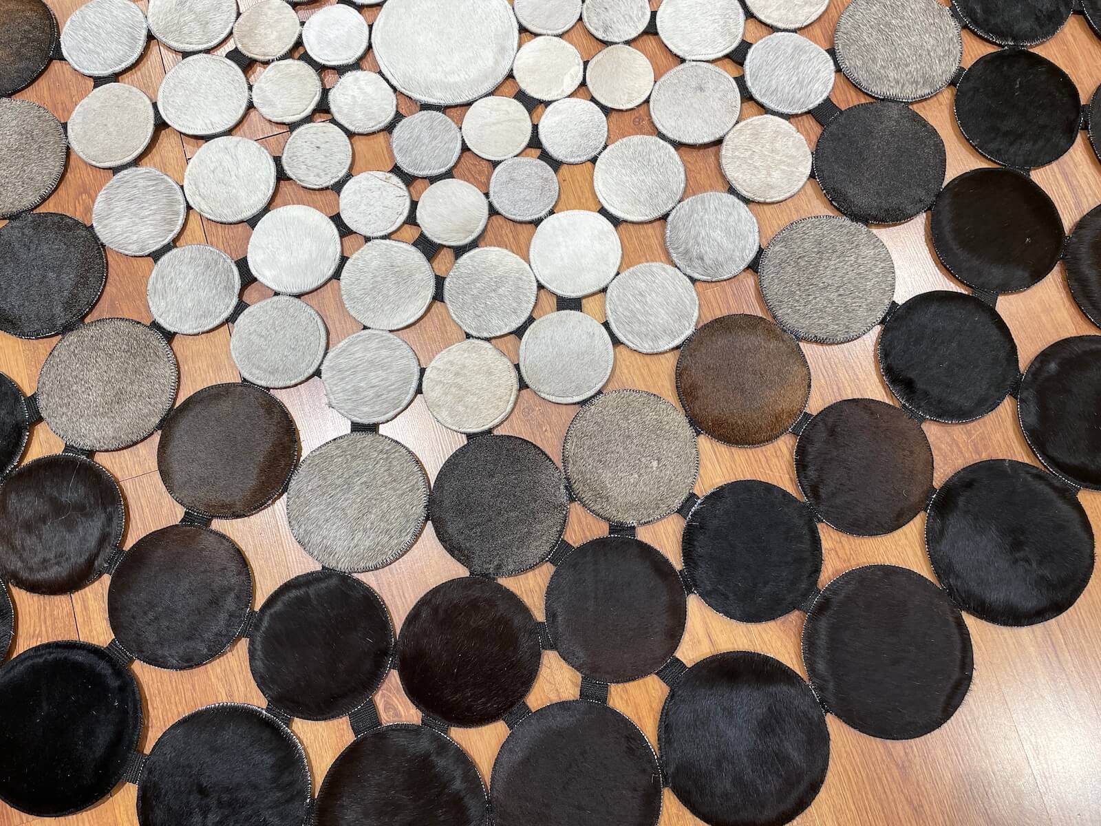 Polka Dot Round Original Leather Rug by Camel Carpet