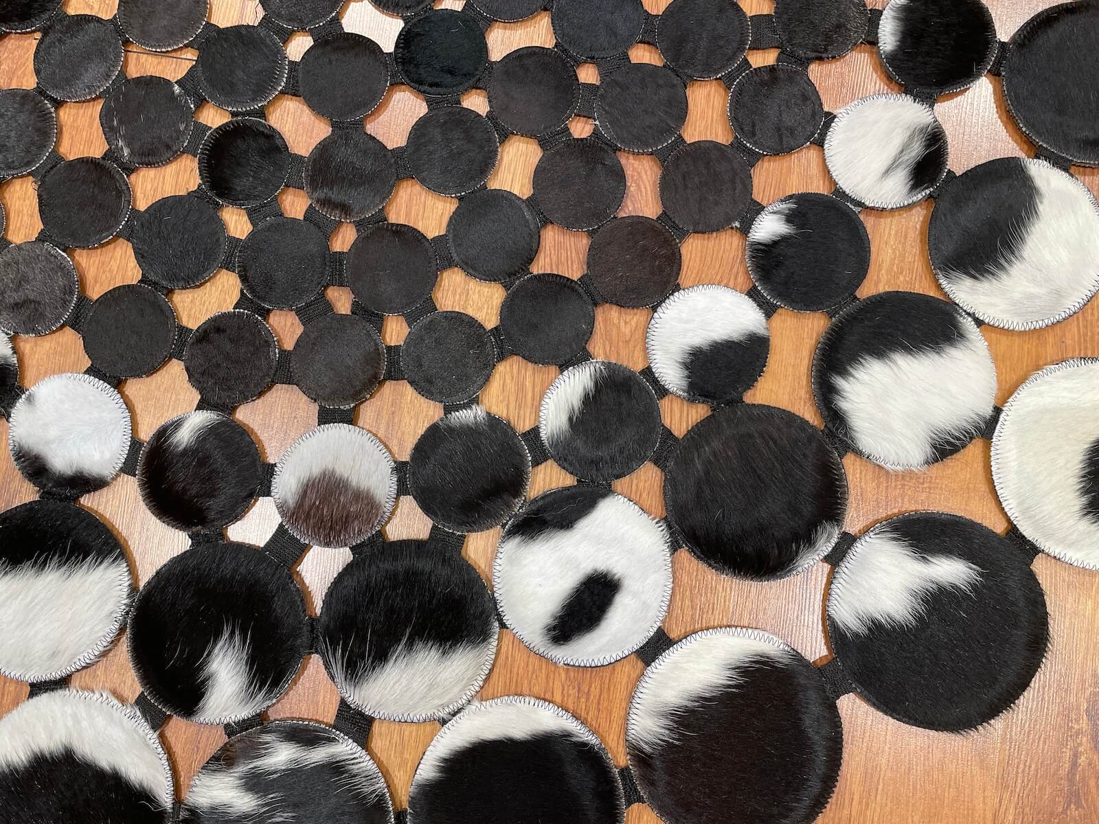 Polka Dot Round Original Leather Rug by Camel Carpet