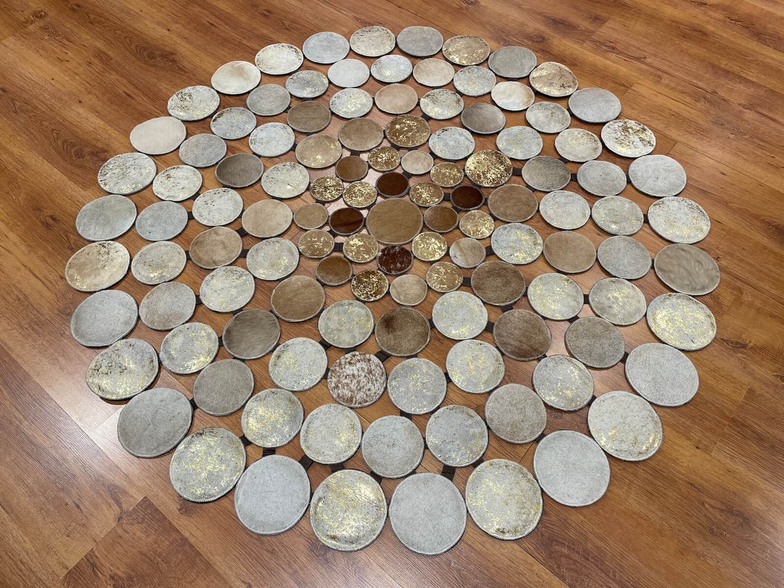 Polka Dot Round Original Leather Rug by Camel Carpet