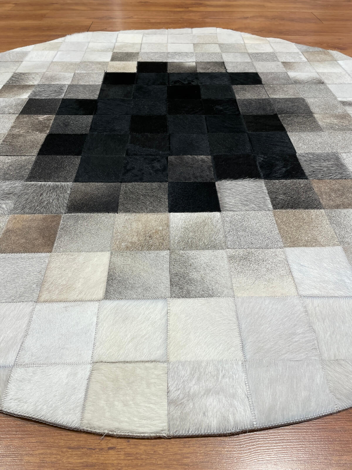 Patchwork Round Original Leather Rug – 160X160 by Camel Carpet