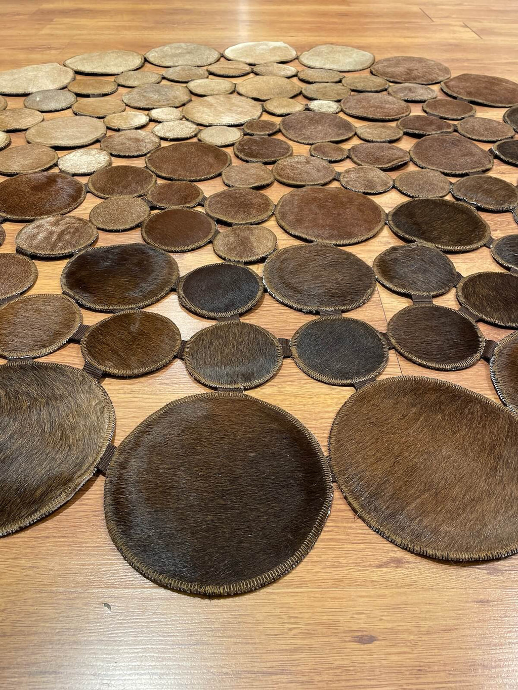 Polka Dot Round Original Leather Rug by Camel Carpet