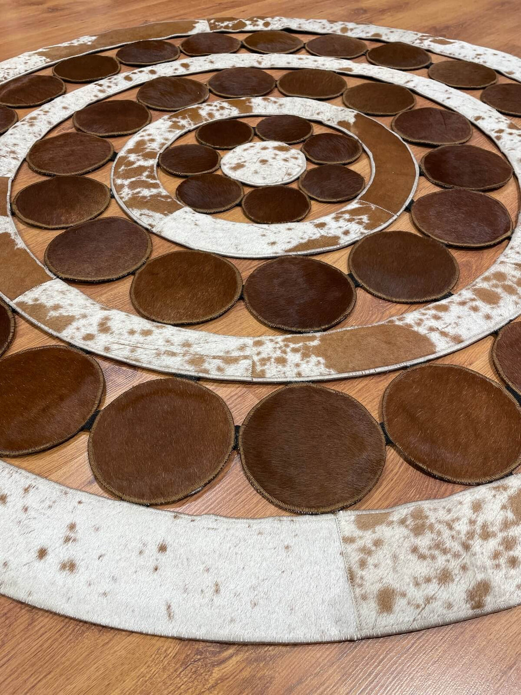 Polka Dot Round Original Leather Rug by Camel Carpet