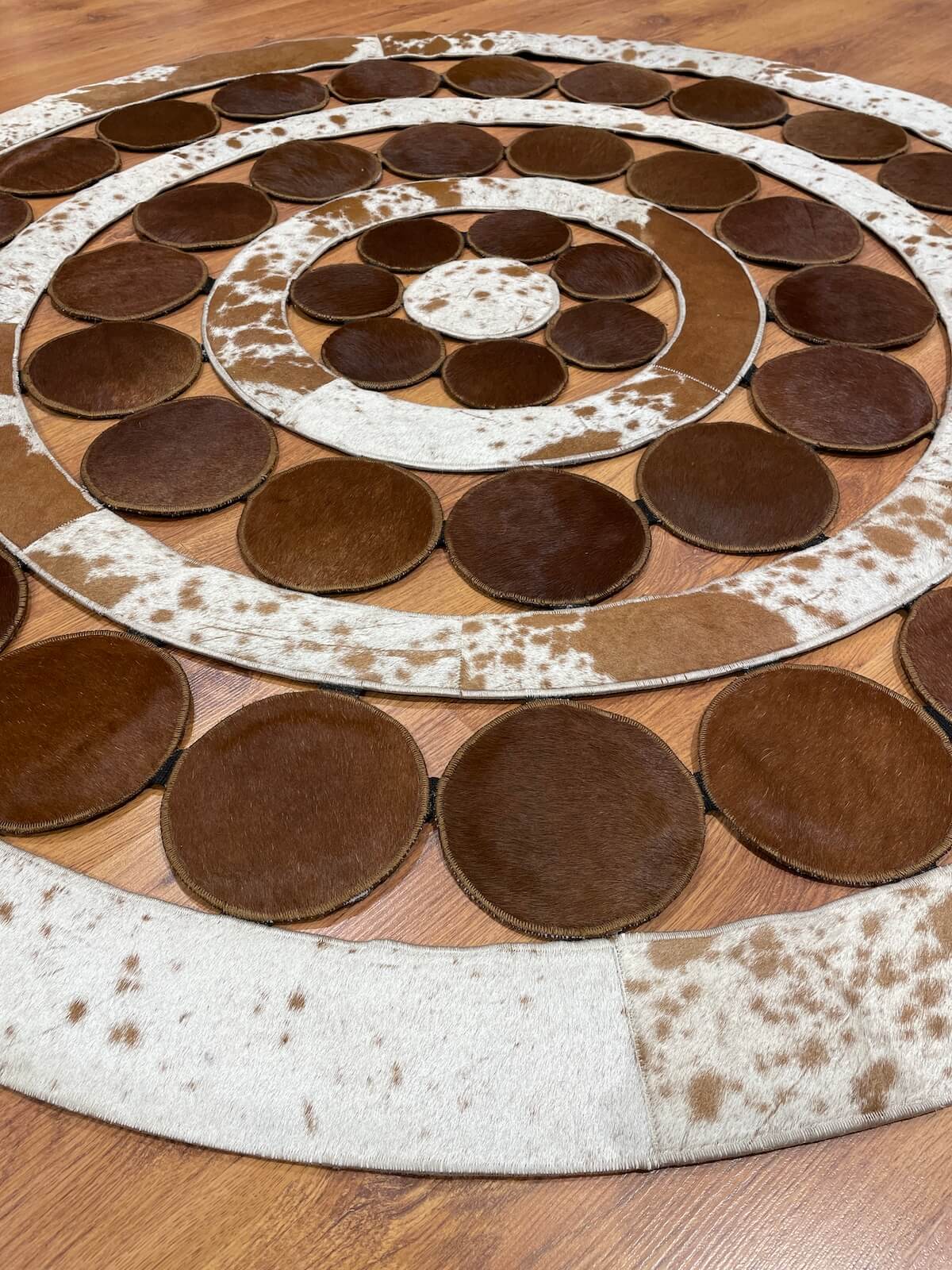 Polka Dot Round Original Leather Rug by Camel Carpet