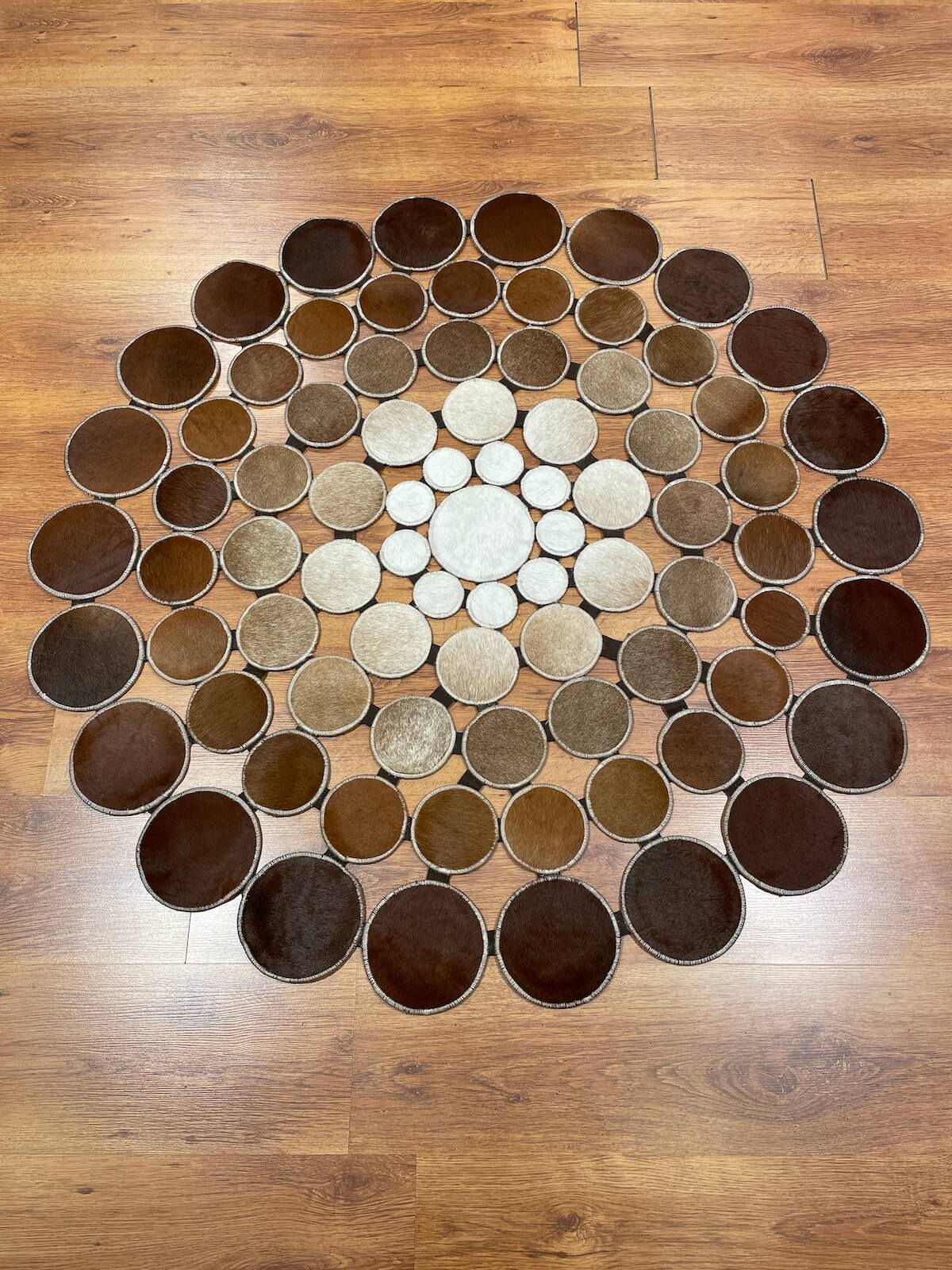 Polka Dot Round Original Leather Rug by Camel Carpet