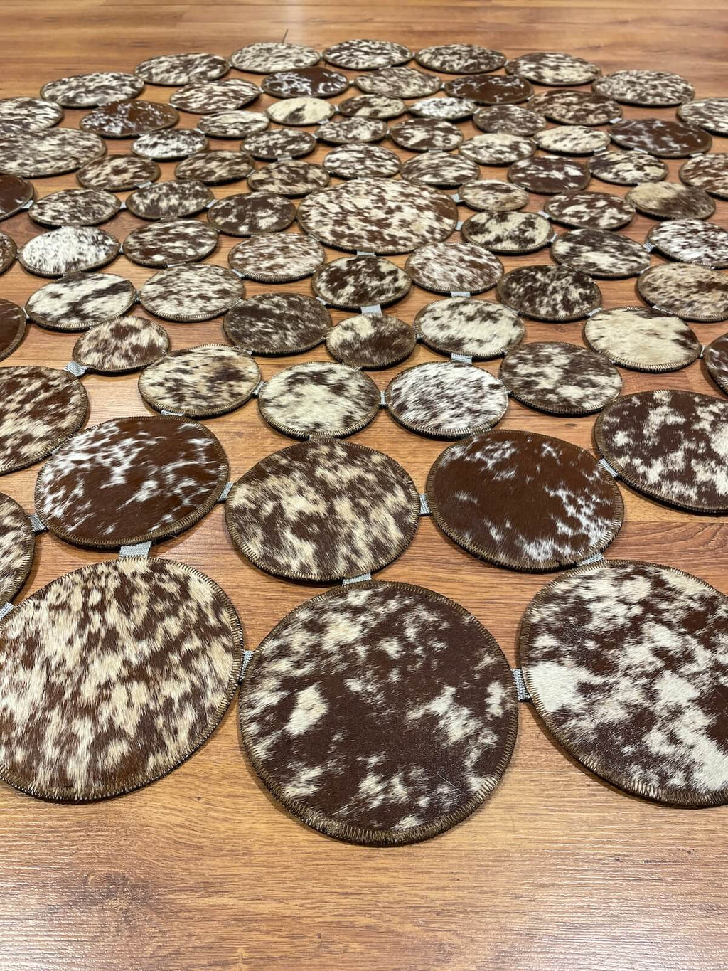 Polka Dot Round Original Leather Rug by Camel Carpet