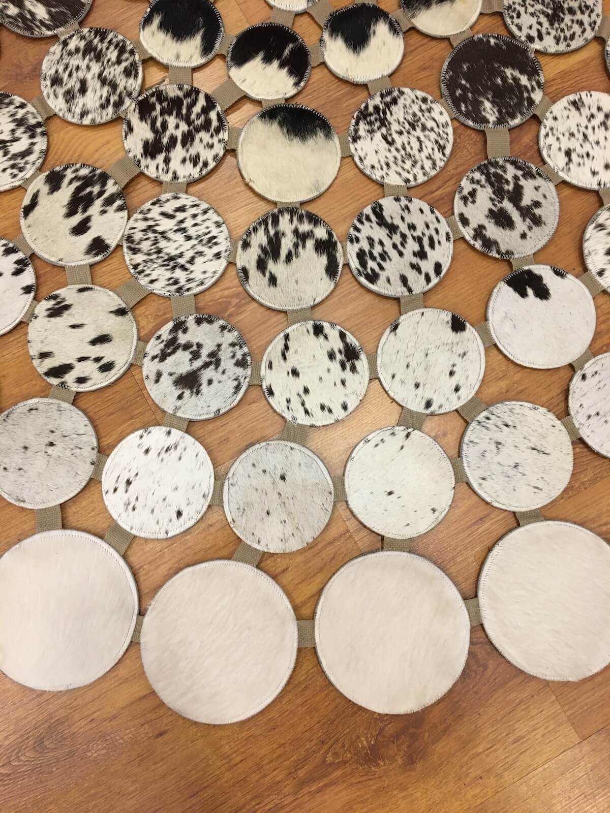 Polka Dot Round Original Leather Rug – 180X180 by Camel Carpet
