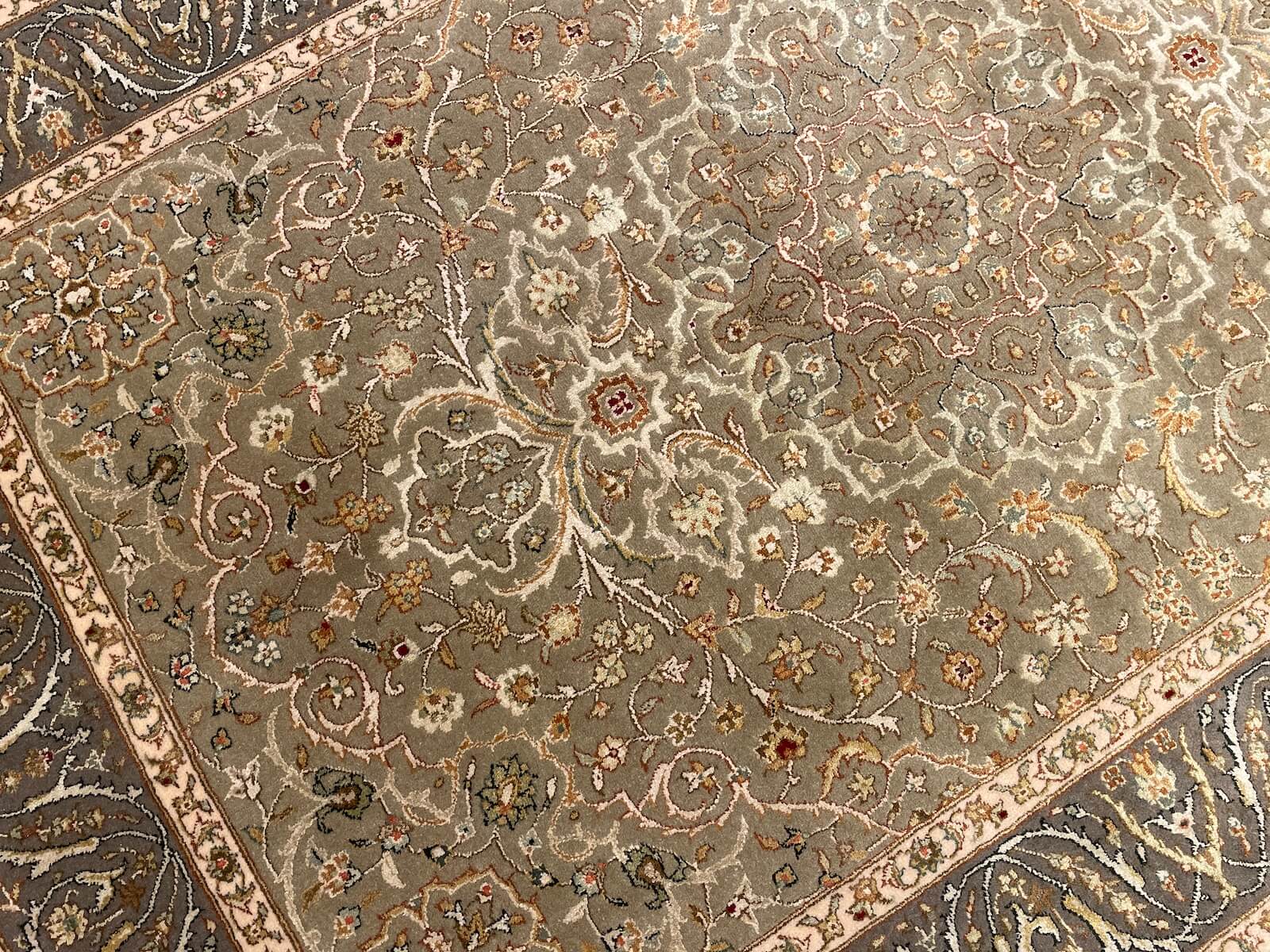 Enderun Silk-Blend Usak Handwoven Rug – 126X182 by Camel Carpet