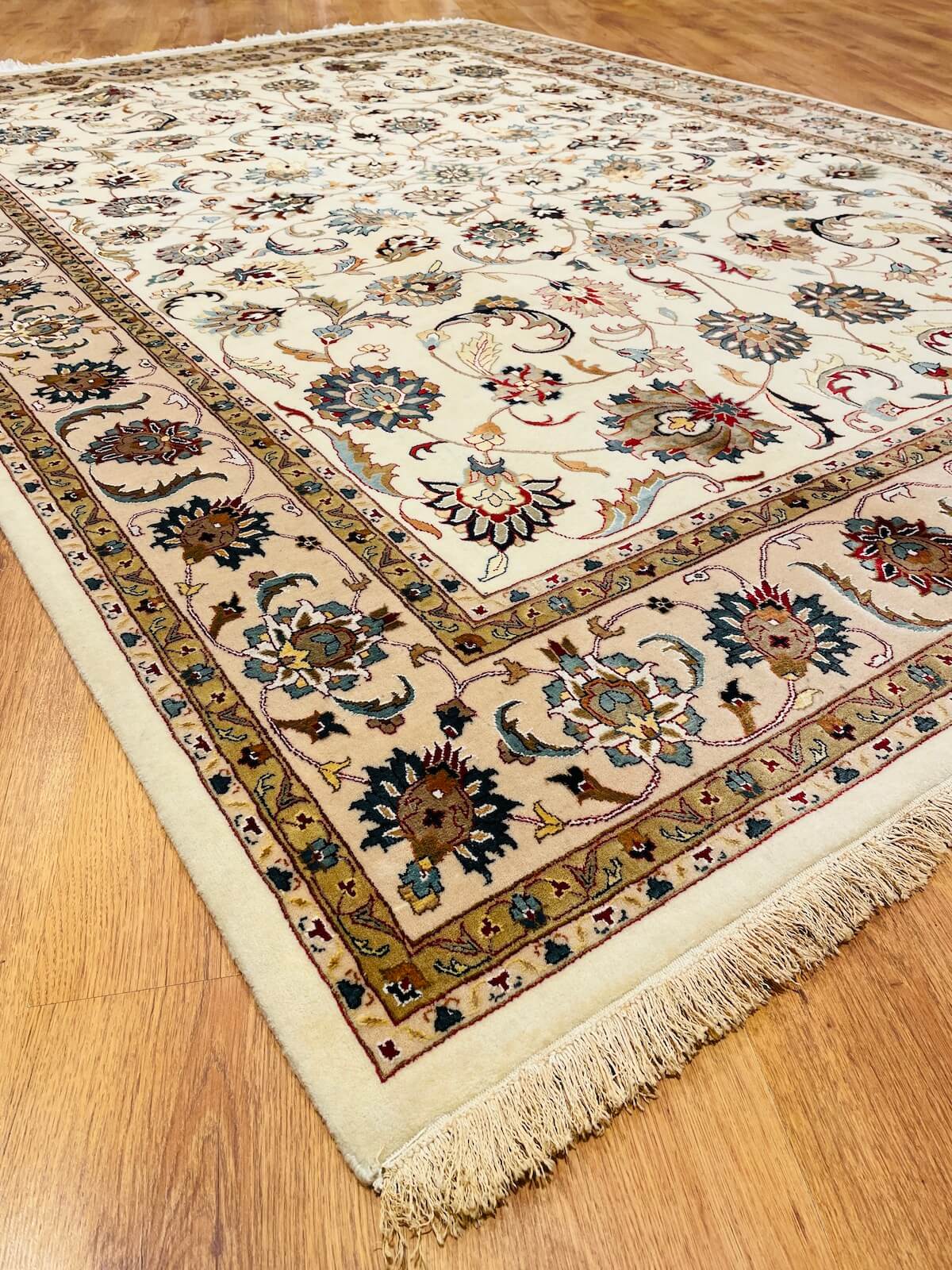 Enderun Silk-Blend Usak Handwoven Rug – 201X279 by Camel Carpet