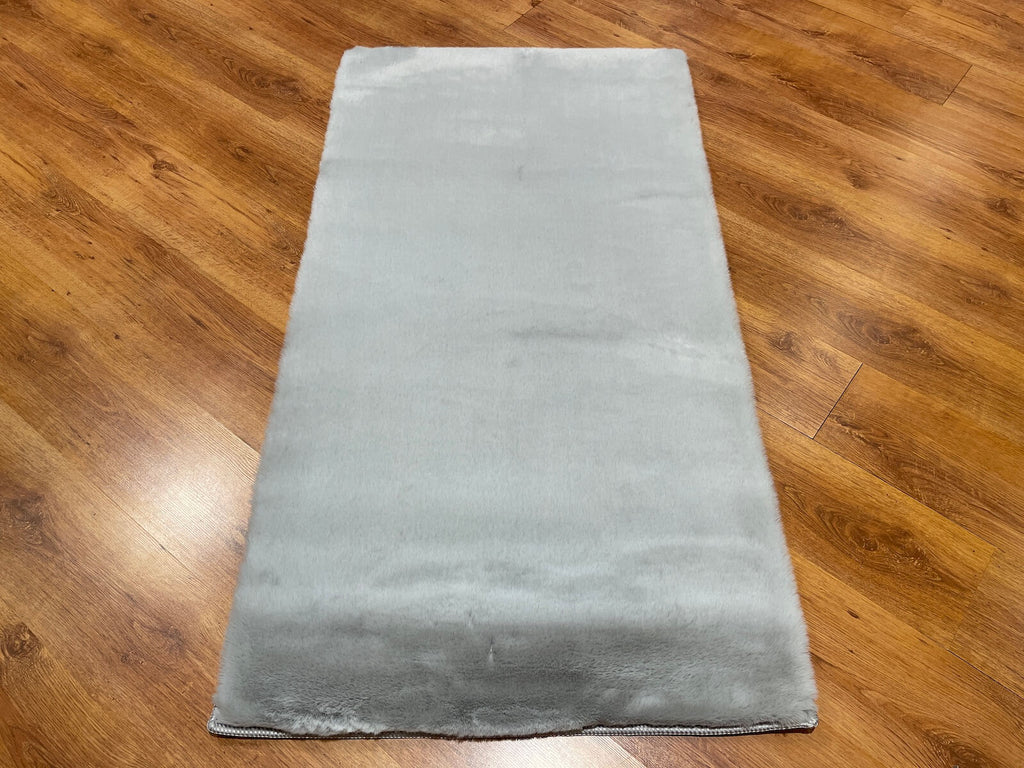 Gray Pelus Rug by Camel Carpet