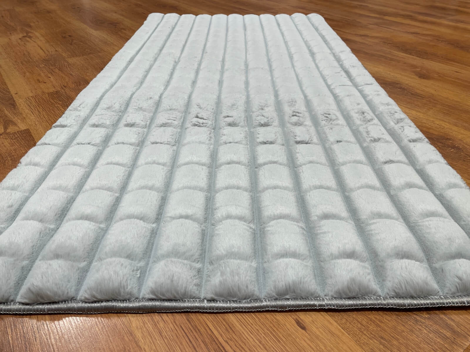 Piramit Patterned Gray Pelus Rug by Camel Carpet