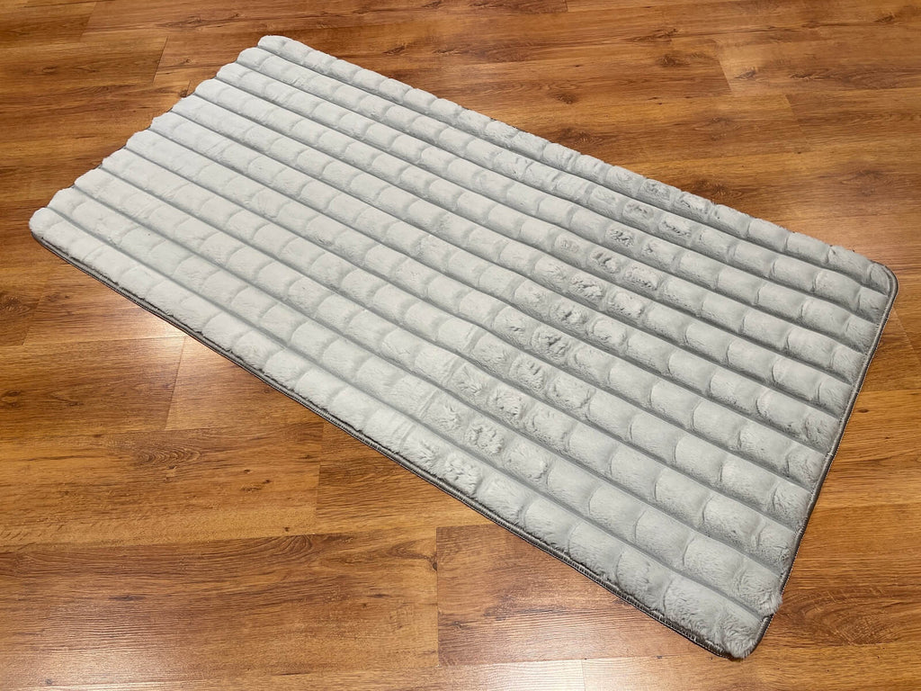 Piramit Patterned Gray Pelus Rug by Camel Carpet