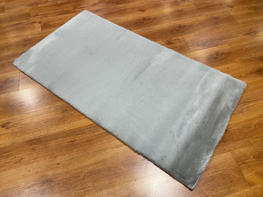 Gray Pelus Rug by Camel Carpet