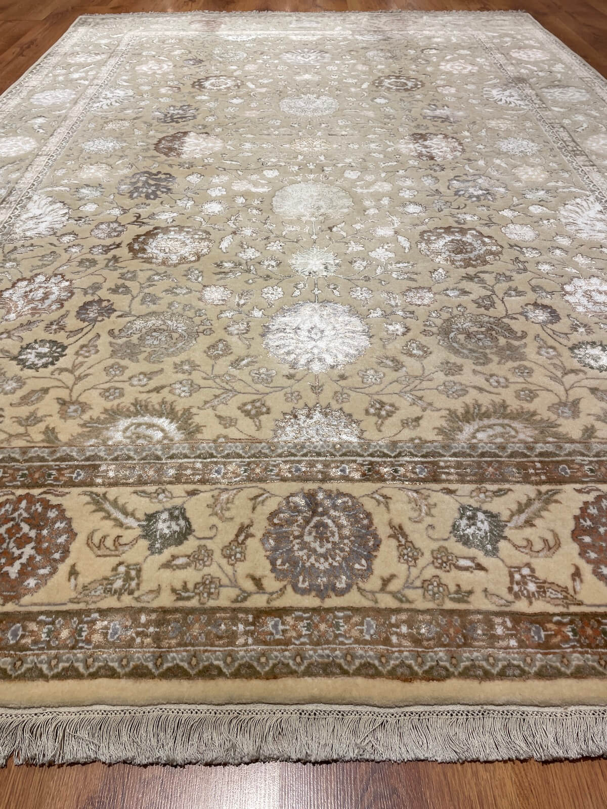 Hayyam Usak Handwoven Rug – 172X248 by Camel Carpet