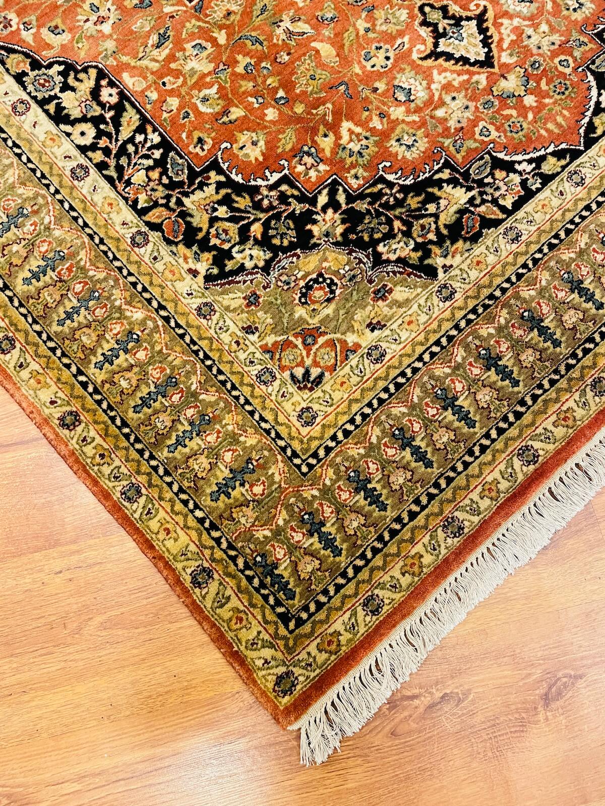 Hayyam Usak Handwoven Rug – 057145 by Camel Carpet