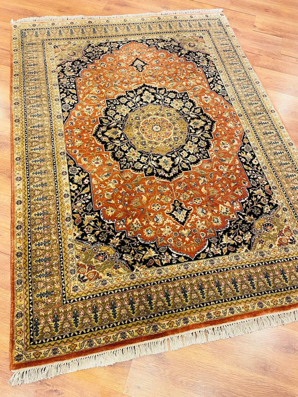 Hayyam Usak Handwoven Rug – 057145 by Camel Carpet