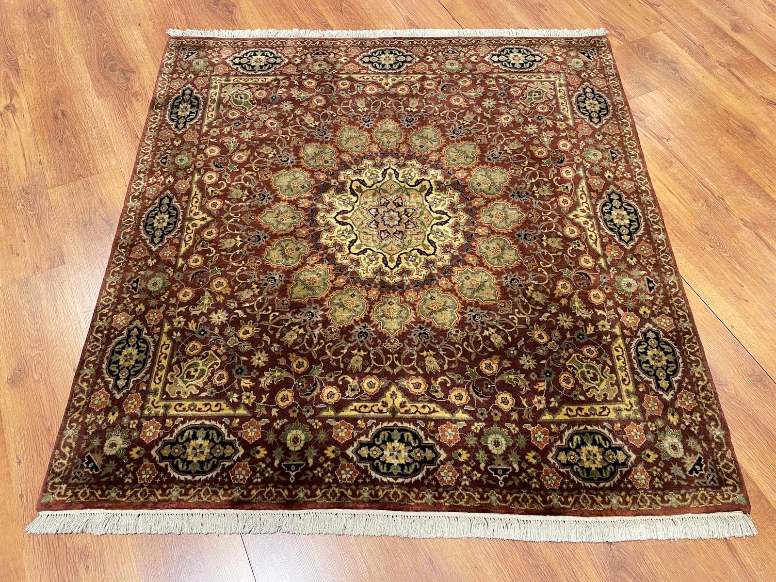 Hayyam Usak Kare Handwoven Rug – 143X149 by Camel Carpet