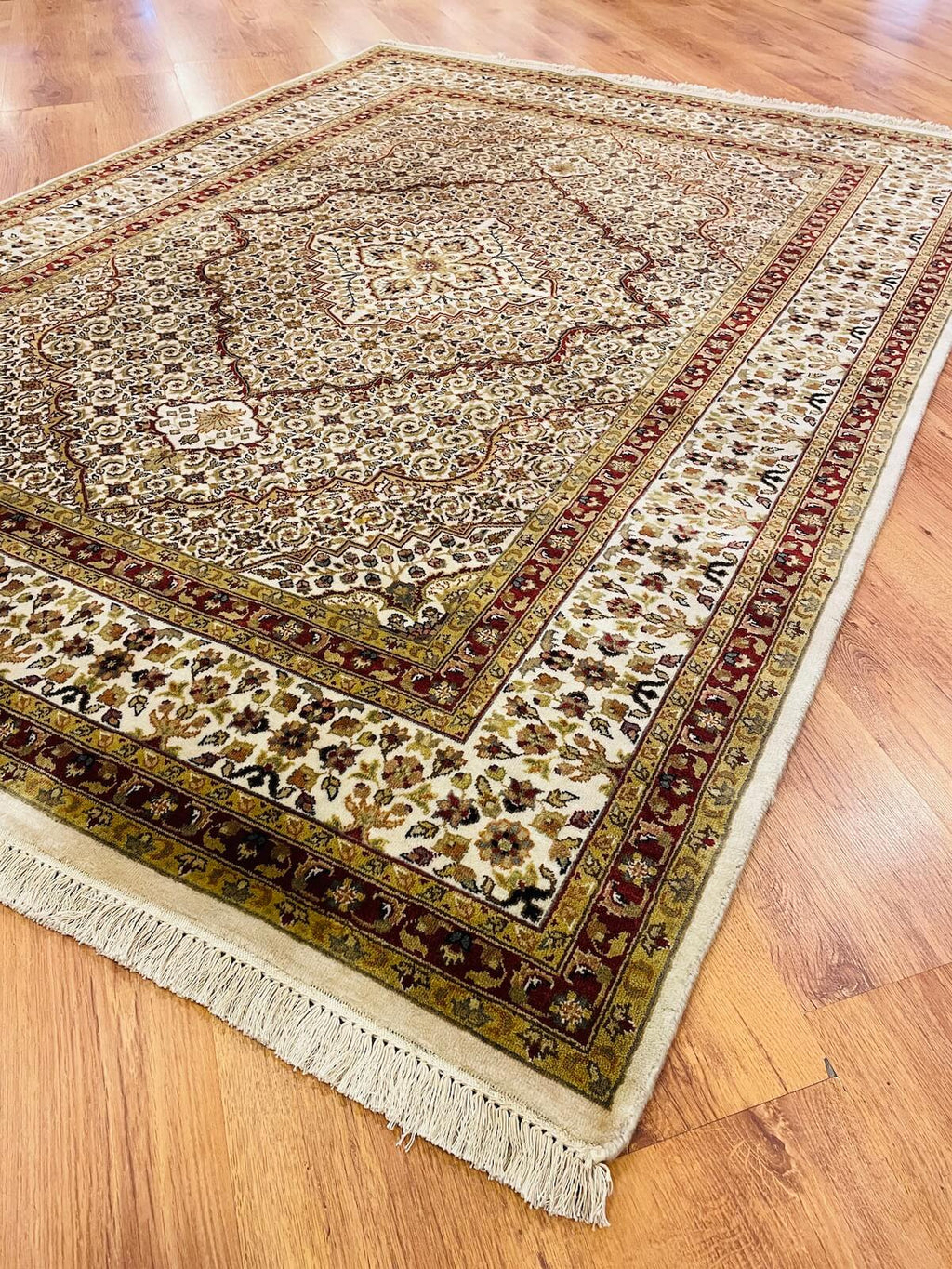 Hayyam Usak Handwoven Rug – 157X218 by Camel Carpet