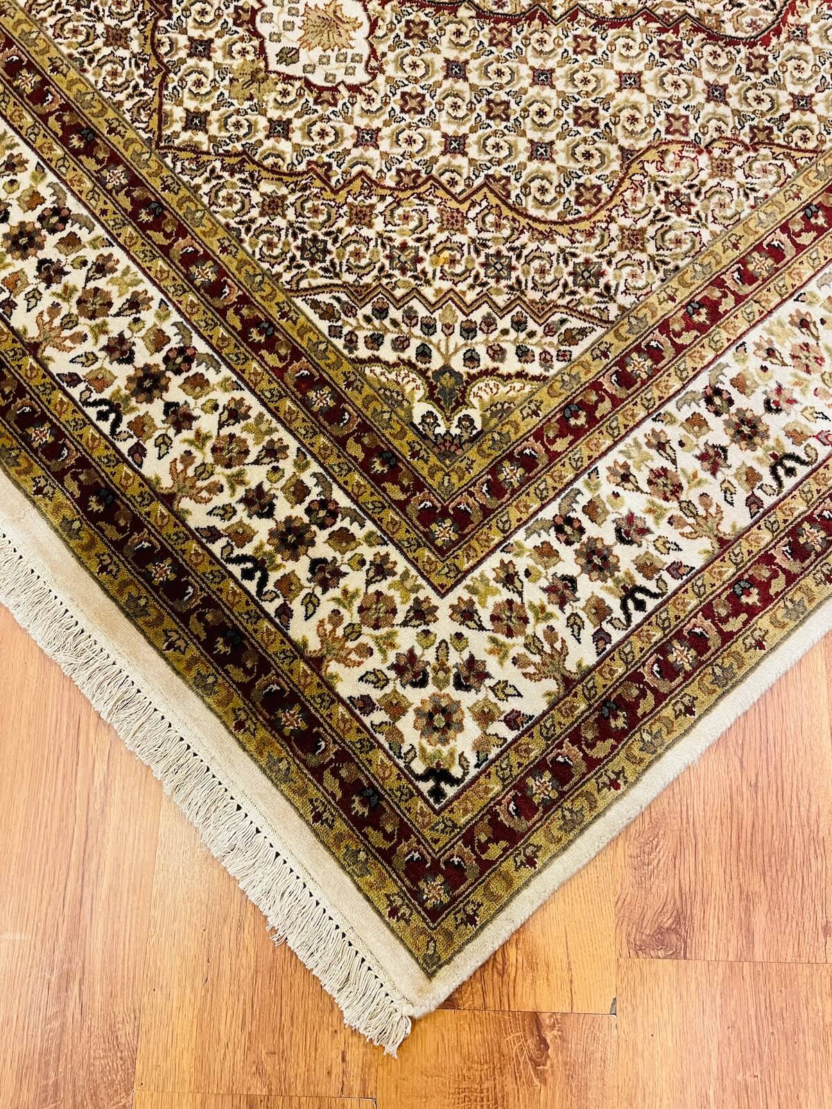Hayyam Usak Handwoven Rug – 157X218 by Camel Carpet