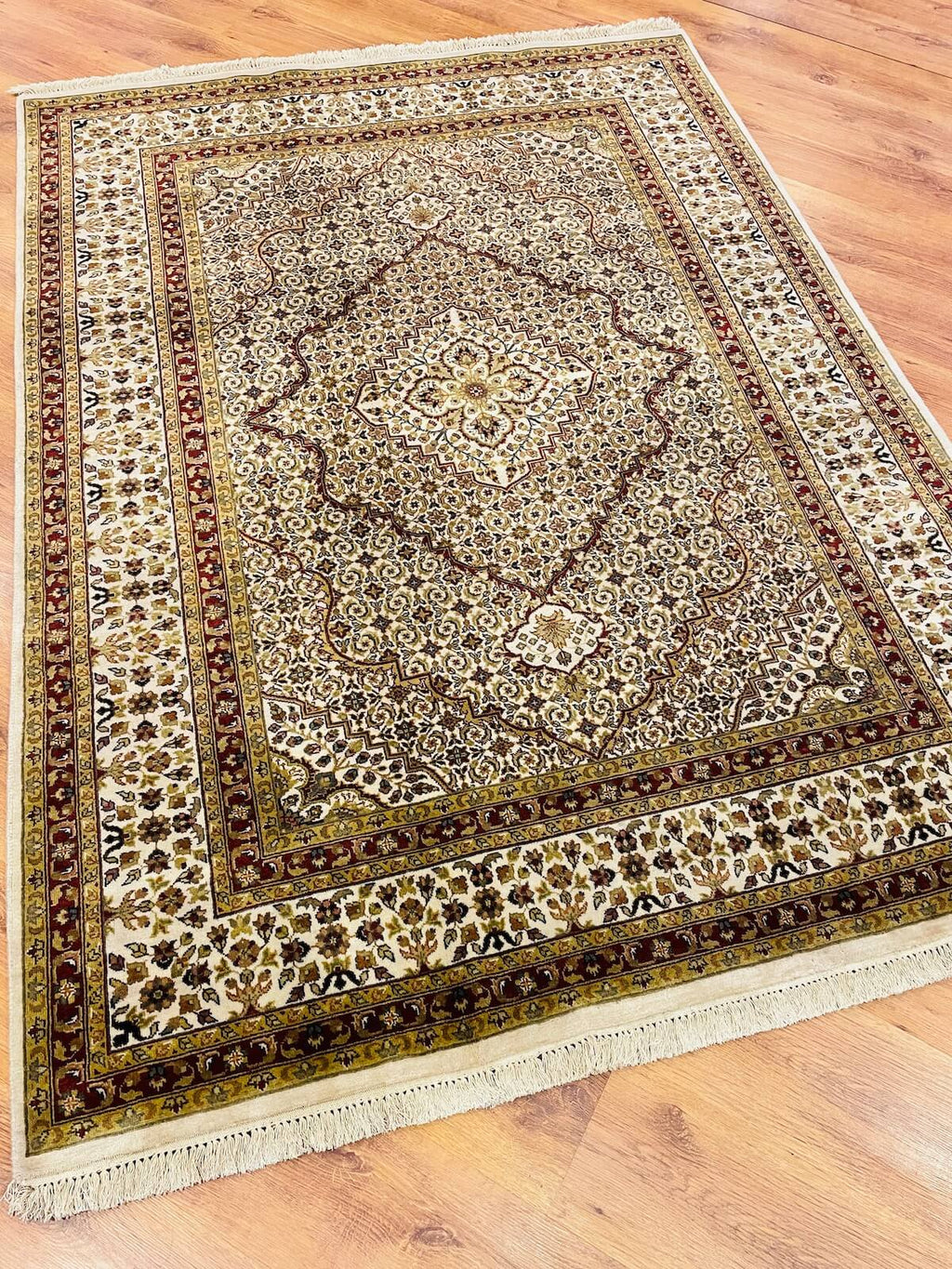 Hayyam Usak Handwoven Rug – 157X218 by Camel Carpet
