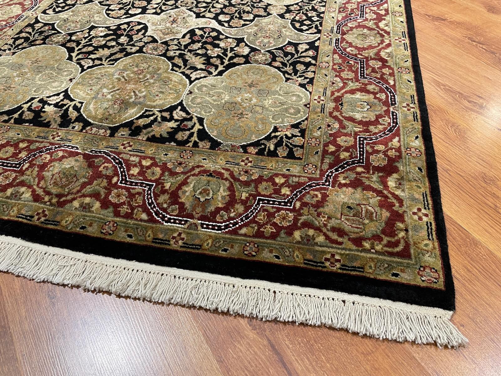 Hayyam Usak Handwoven Rug – 057136 by Camel Carpet