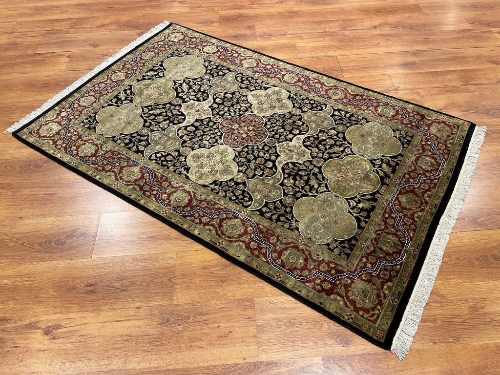 Hayyam Usak Handwoven Rug – 057136 by Camel Carpet