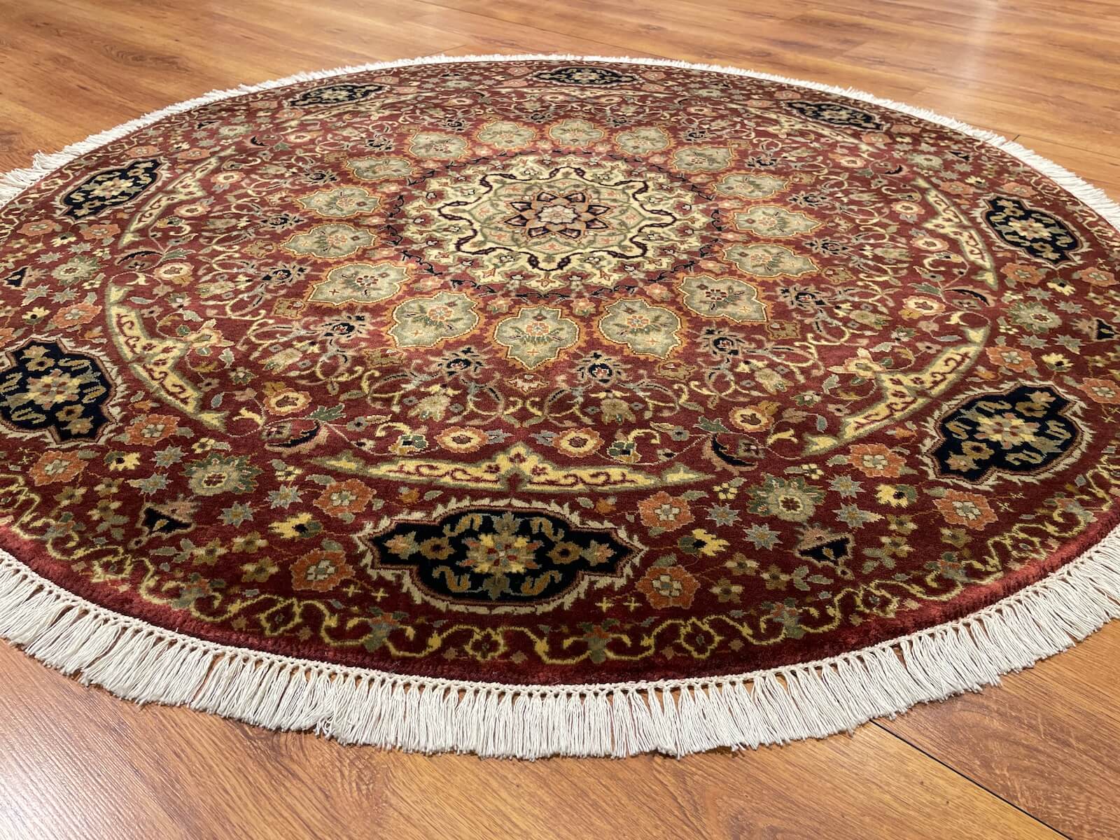 Hayyam Usak Handwoven Round Rug – 143X143 by Camel Carpet