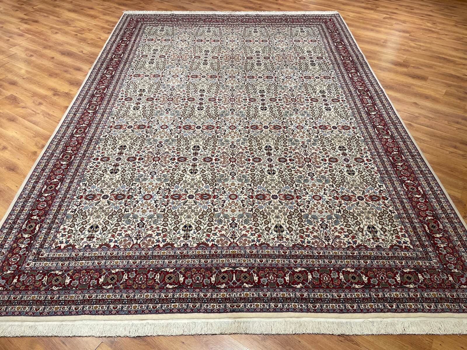 Hereke Yedidagin Cicegi Patterned Cream Handwoven Rug by Camel Carpet